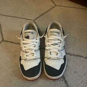 New Balance 550